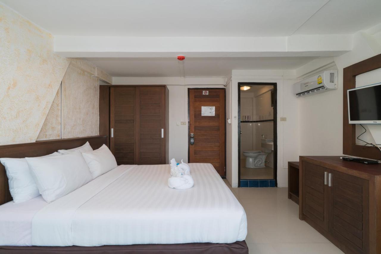 Destination Patong 호텔 외부 사진