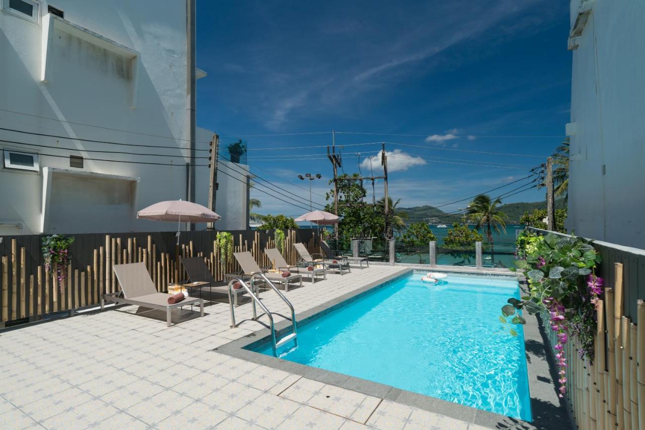 Destination Patong 호텔 외부 사진